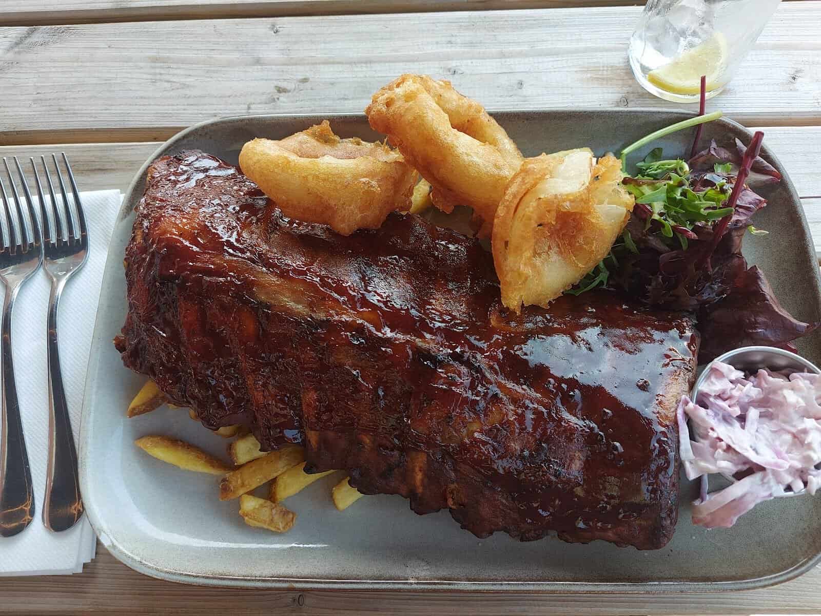 Food at The Woodfalls Inn
