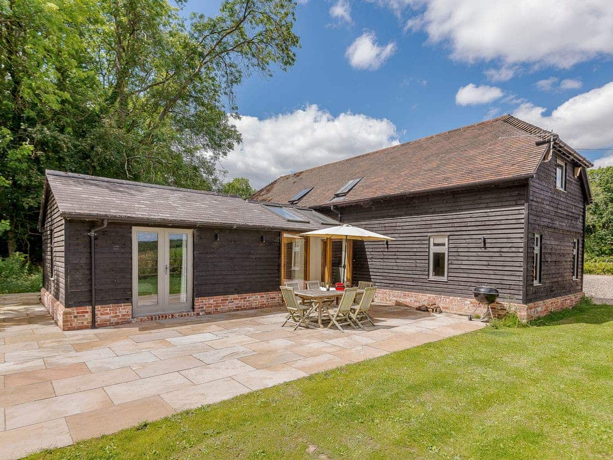 Stride's Barn exterior